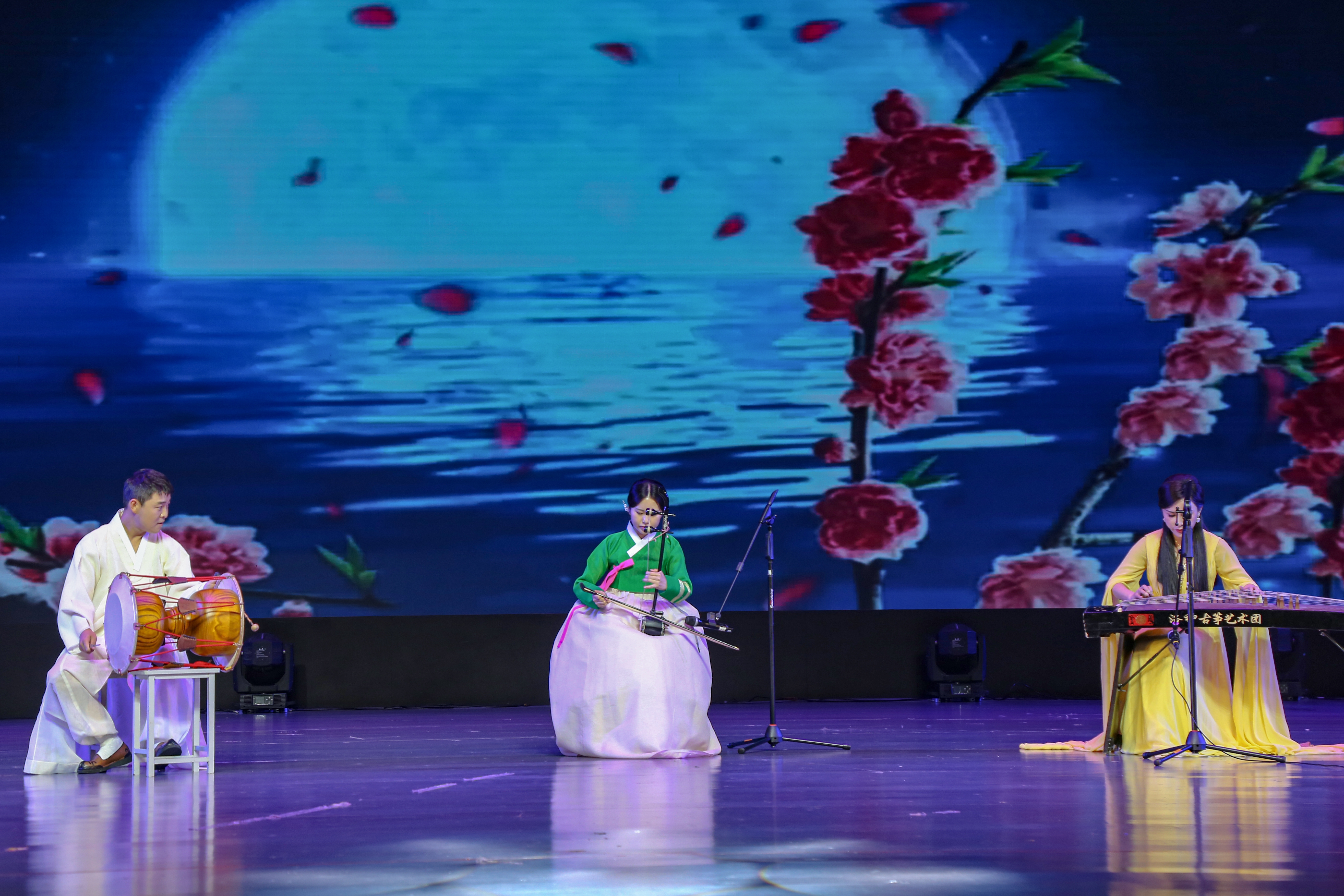 中国6·21国际乐器演奏日(洛阳站)活动在洛职举办 中国6·21国际乐器演奏日(洛阳站)活动在洛职举办