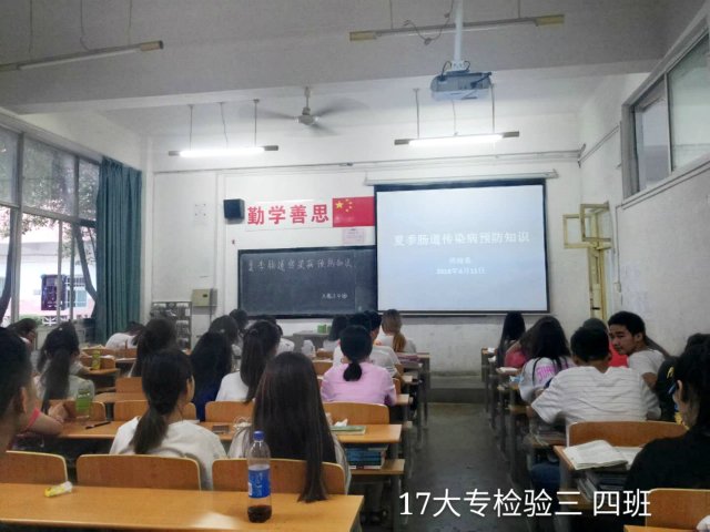 5b1fbc22aa435.png 5b1fbc22aa435.png