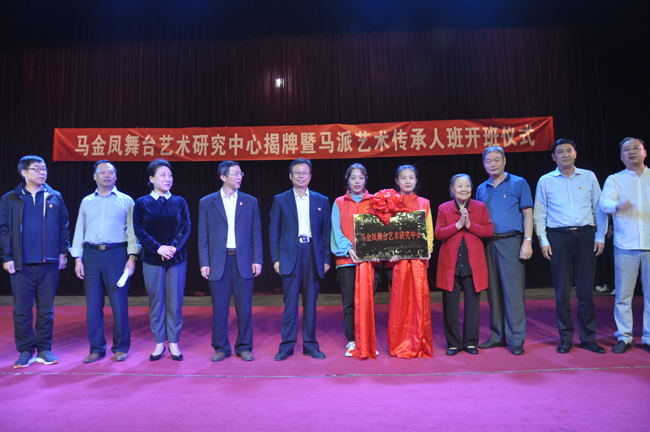 5d886b275d3bb.jpg 5d886b275d3bb.jpg